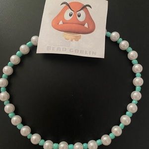 teal bead goblin pearl necklace one size fits all (fit is snug)